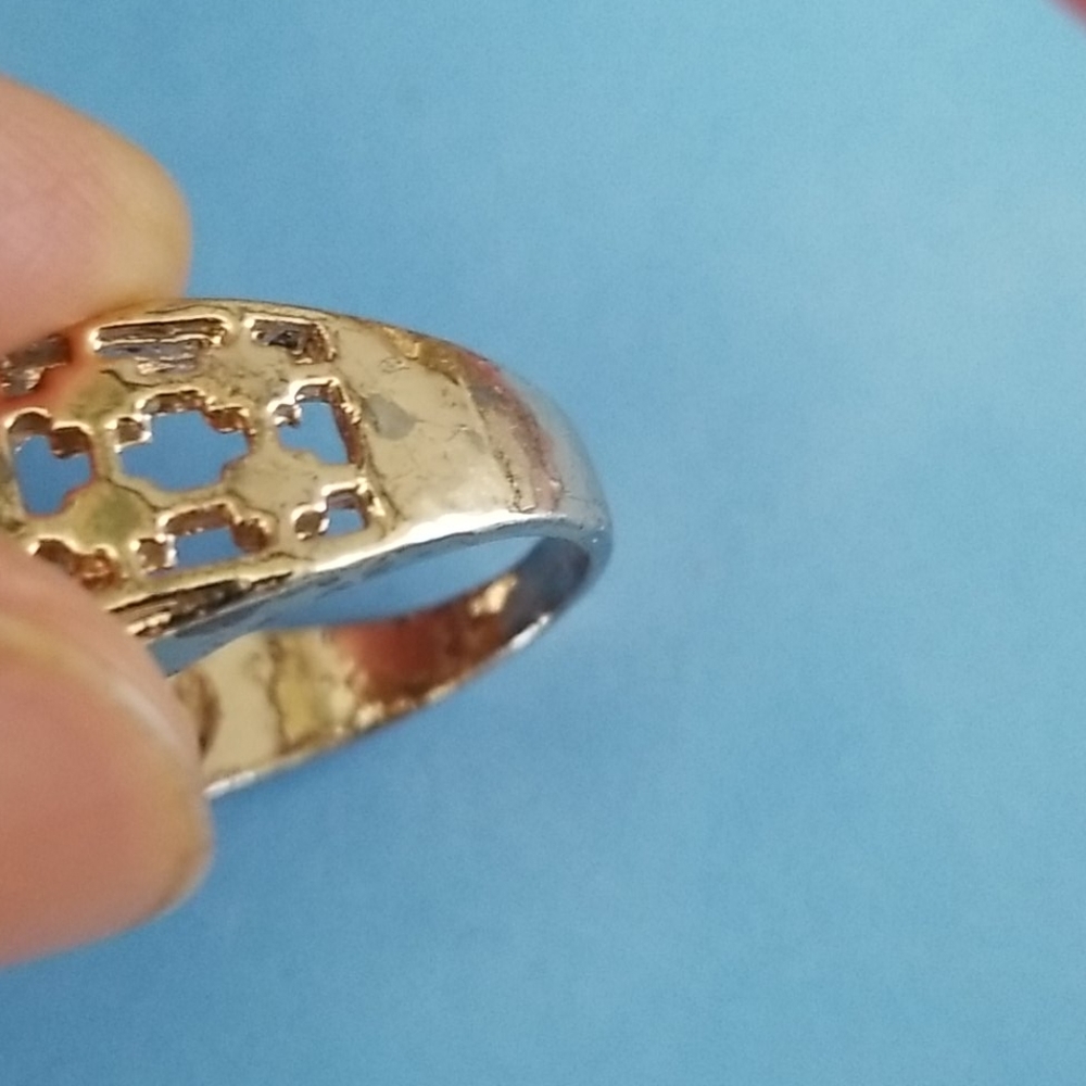 Ruby Glass Cabochon Cocktail Ring Size 6 - image 6